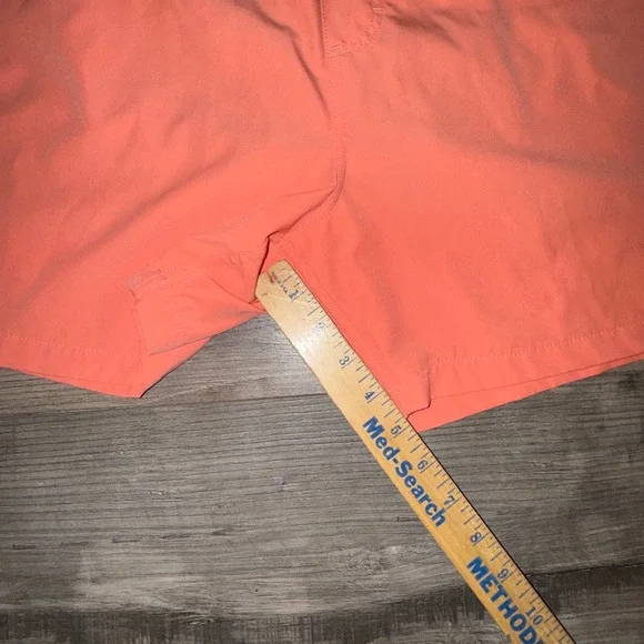 Huk Swim Trunks Mens Coral Orange Board Shorts Fishing Lined Medium - Picture 5 of 5